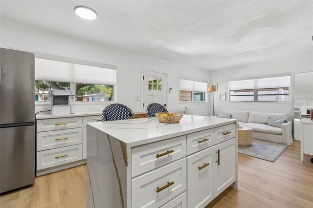 3320 W IOWA AVENUE, Tampa, FL 33611