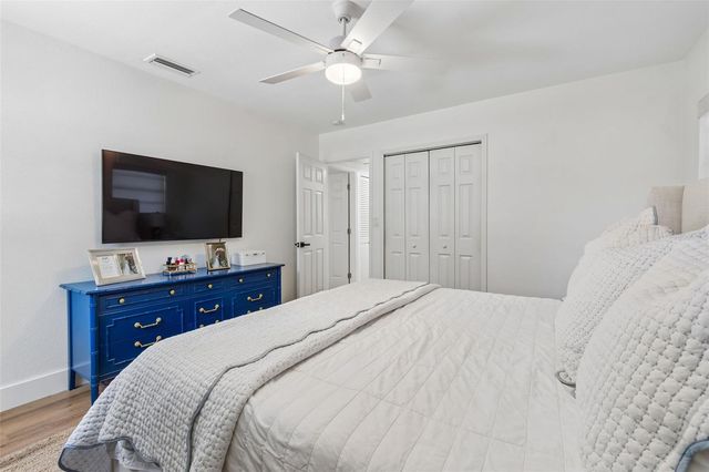 3320 W IOWA AVENUE, Tampa, FL 33611