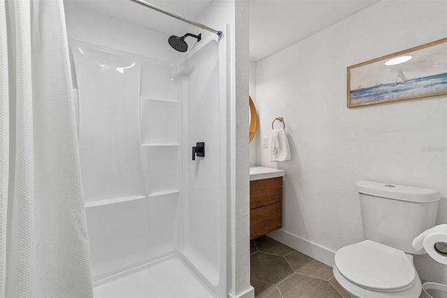 3320 W IOWA AVENUE, Tampa, FL 33611