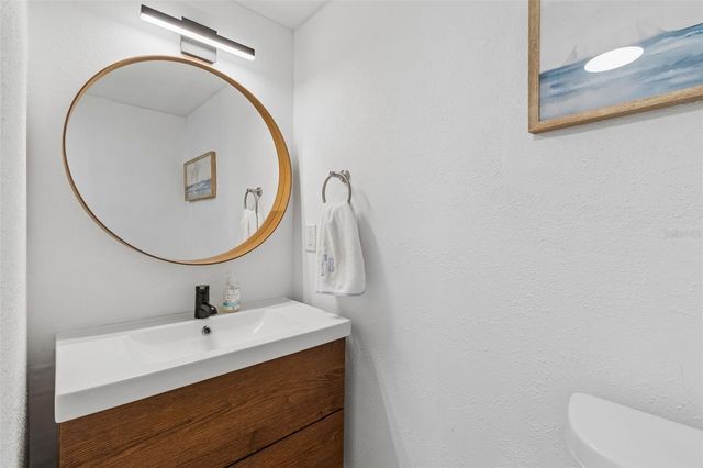 3320 W IOWA AVENUE, Tampa, FL 33611