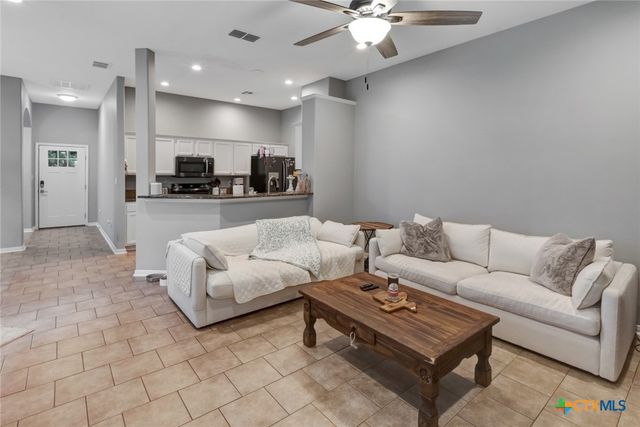 112 Carlsbad Drive, Victoria, TX 77904