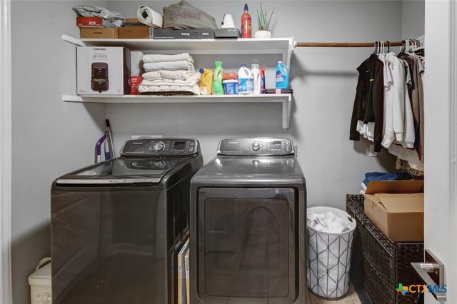 112 Carlsbad Drive, Victoria, TX 77904