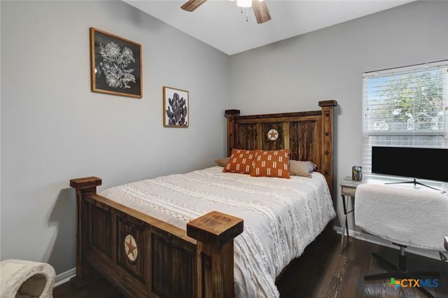 112 Carlsbad Drive, Victoria, TX 77904