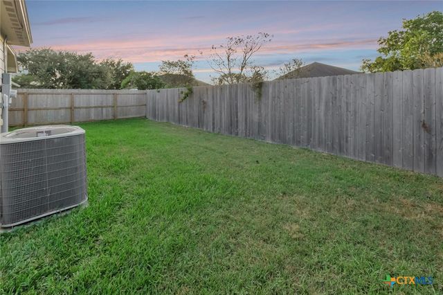 112 Carlsbad Drive, Victoria, TX 77904