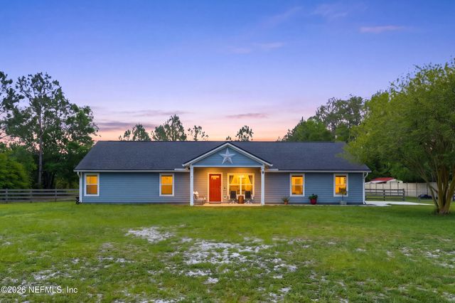 2471 IRIS Street, Middleburg, FL 32068