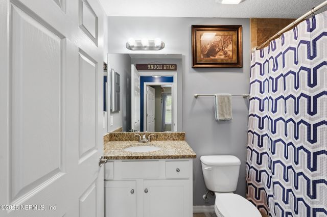 2471 IRIS Street, Middleburg, FL 32068