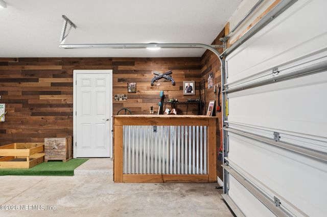 2471 IRIS Street, Middleburg, FL 32068