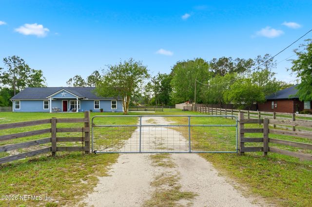 2471 IRIS Street, Middleburg, FL 32068