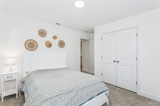 5072 Tarpon Ave, Gulf Breeze, FL 32563