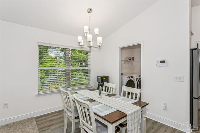 5072 Tarpon Ave, Gulf Breeze, FL 32563