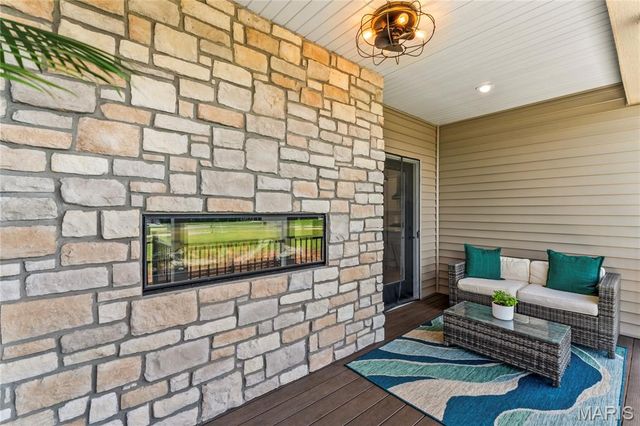 714 Magnolia Drive, Farmington, MO 63640