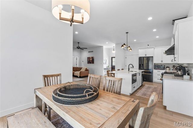 714 Magnolia Drive, Farmington, MO 63640