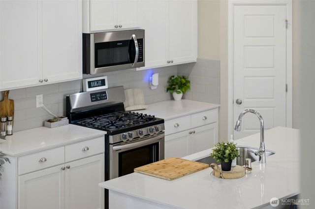 32467 Tolmie Lane, Black Diamond, WA 98010