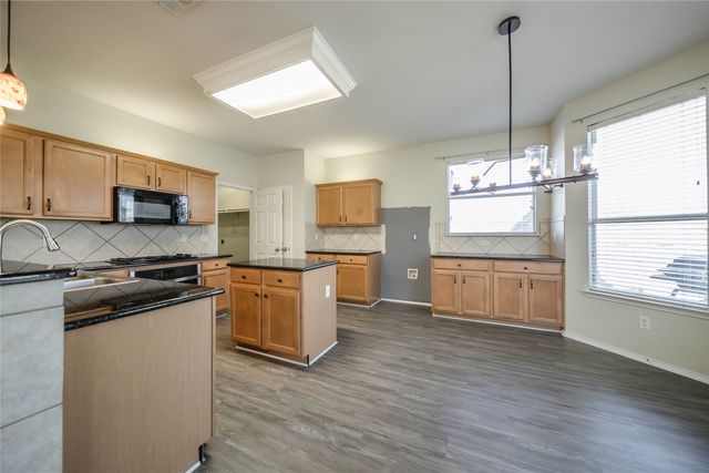 3501 Aldersyde Drive, Fort Worth, TX 76244