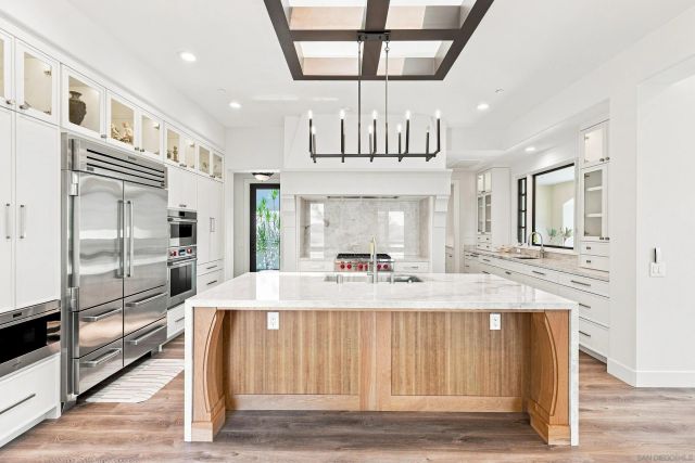 7887 Doug Hill, San Diego, CA 92127