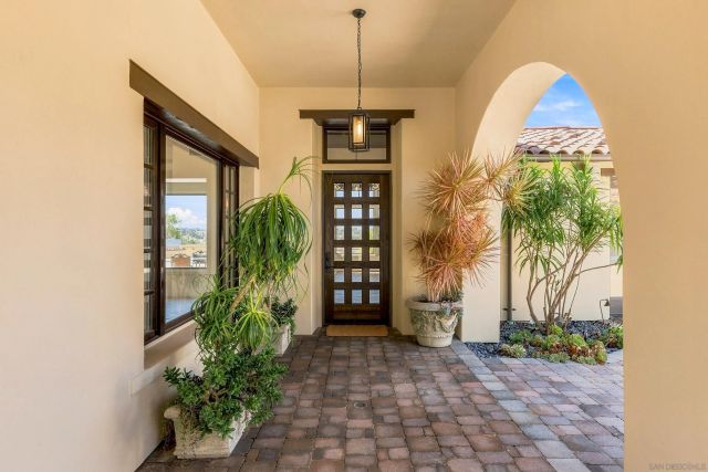 7887 Doug Hill, San Diego, CA 92127