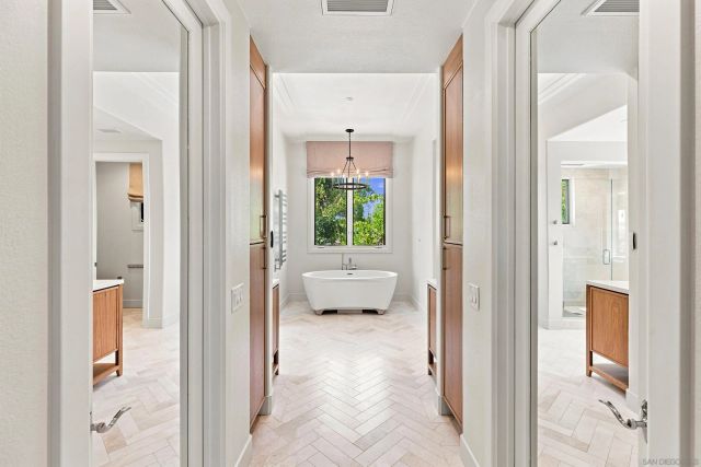7887 Doug Hill, San Diego, CA 92127