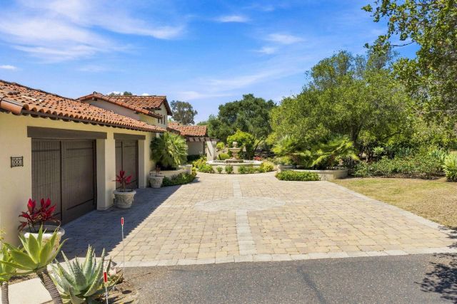 7887 Doug Hill, San Diego, CA 92127