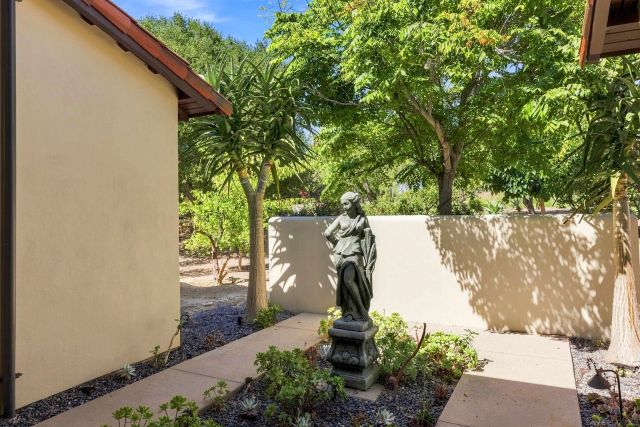 7887 Doug Hill, San Diego, CA 92127