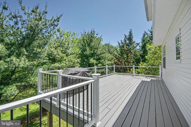 487 WINDY HILL RD, Gilbertsville, PA 19525
