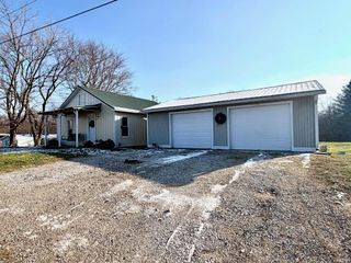 808 Spice Valley Road, Mitchell, IN 47446