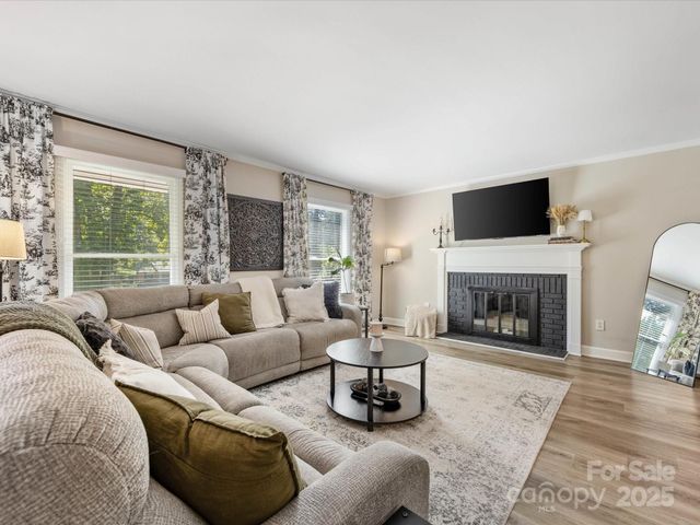 290 Roger Drive, Salisbury, NC 28147