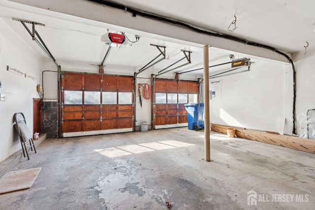 3 Stafford Drive, Piscataway, NJ 08854