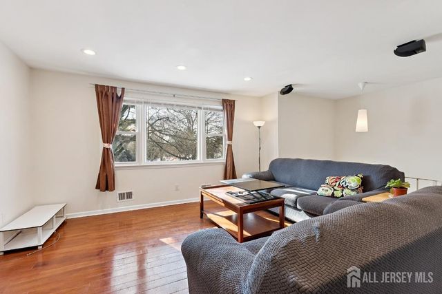 3 Stafford Drive, Piscataway, NJ 08854