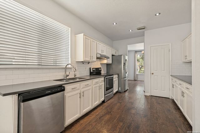 3027 FALL MIST DR, San Antonio, TX 78247
