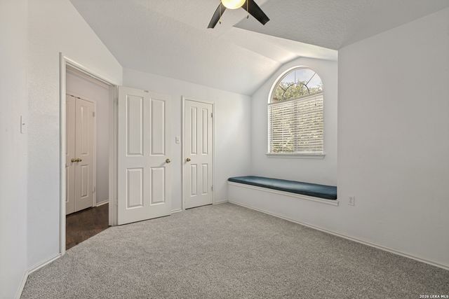 3027 FALL MIST DR, San Antonio, TX 78247