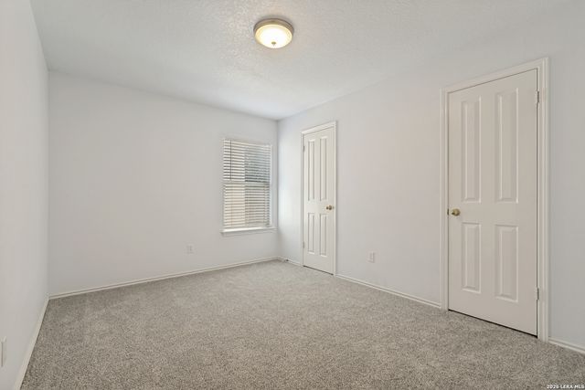 3027 FALL MIST DR, San Antonio, TX 78247