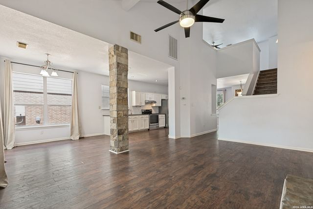 3027 FALL MIST DR, San Antonio, TX 78247