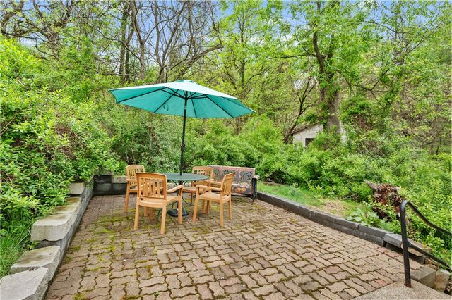 5946 Poketa Rd, Penn Hills, PA 15147