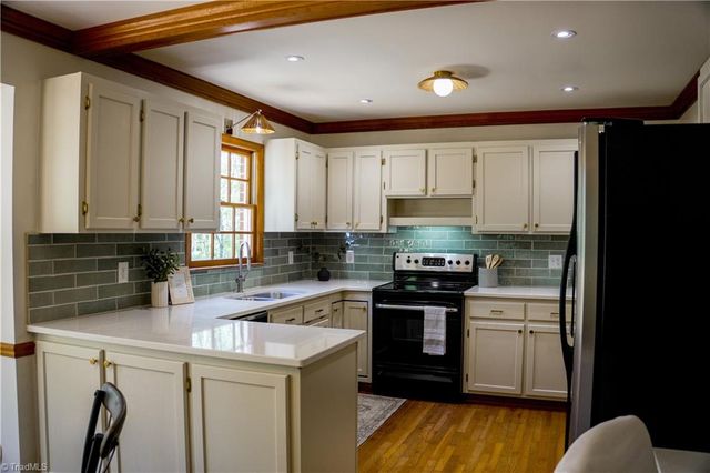 4413 Bashavia Drive, Pfafftown, NC 27040