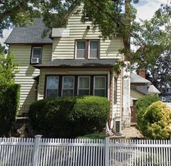 548 Albemarle Road, Cedarhurst, NY 11516