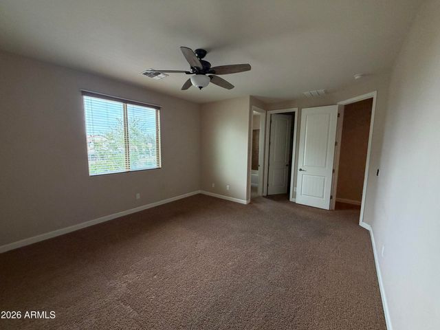 722 E SIPAPU Drive, Gilbert, AZ 85297