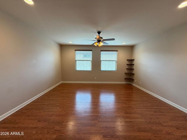 722 E SIPAPU Drive, Gilbert, AZ 85297