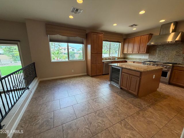 722 E SIPAPU Drive, Gilbert, AZ 85297