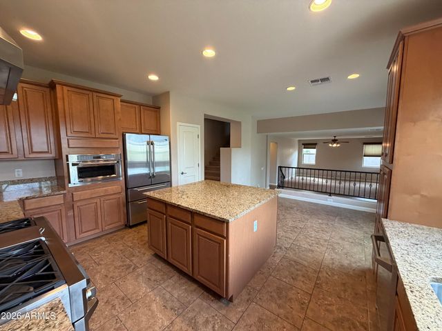 722 E SIPAPU Drive, Gilbert, AZ 85297