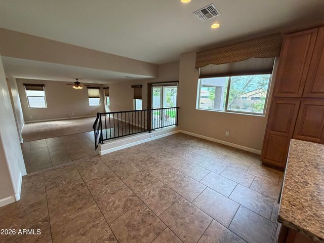 722 E SIPAPU Drive, Gilbert, AZ 85297
