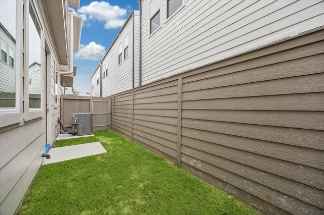 740 Curtin Street, Houston, TX 77018