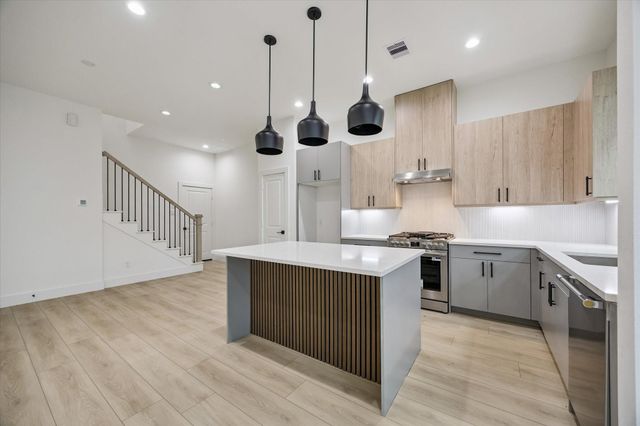 740 Curtin Street, Houston, TX 77018