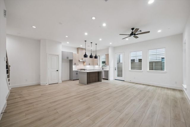 740 Curtin Street, Houston, TX 77018