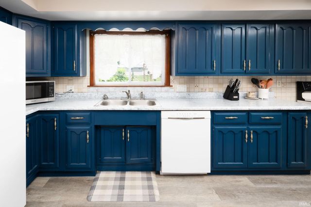 2423 Otsego Drive, Fort Wayne, IN 46825