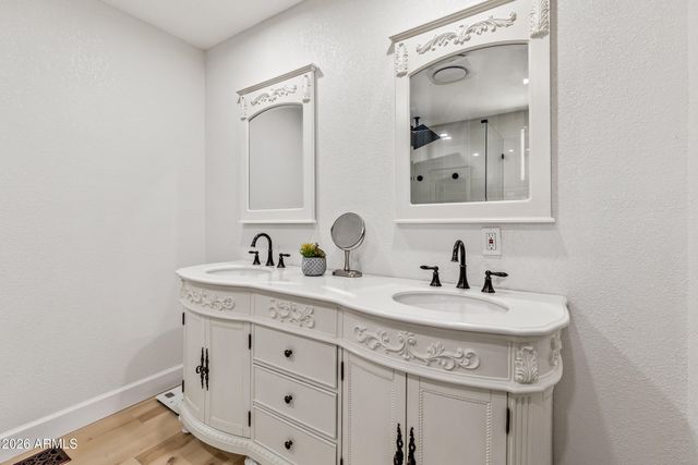 1345 E JAGUAR Lane, Munds Park, AZ 86017