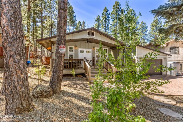 1345 E JAGUAR Lane, Munds Park, AZ 86017