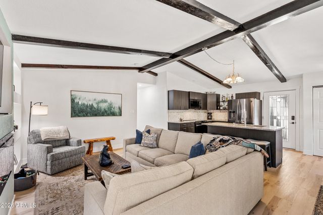 1345 E JAGUAR Lane, Munds Park, AZ 86017