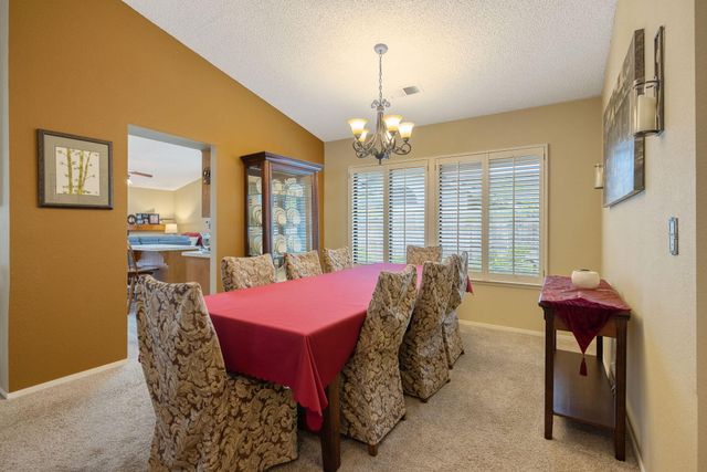 1443 E Vassar Drive, Visalia, CA 93292