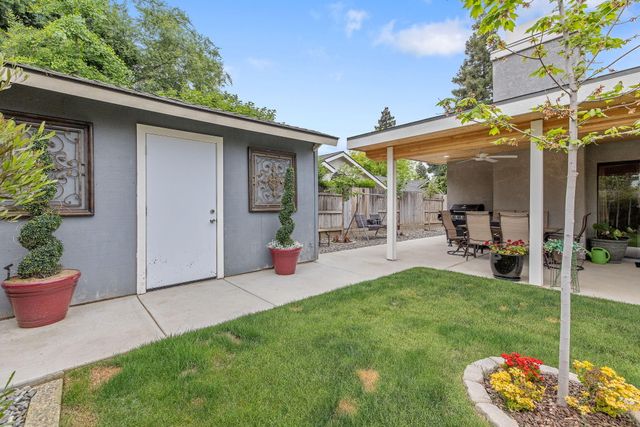 1443 E Vassar Drive, Visalia, CA 93292