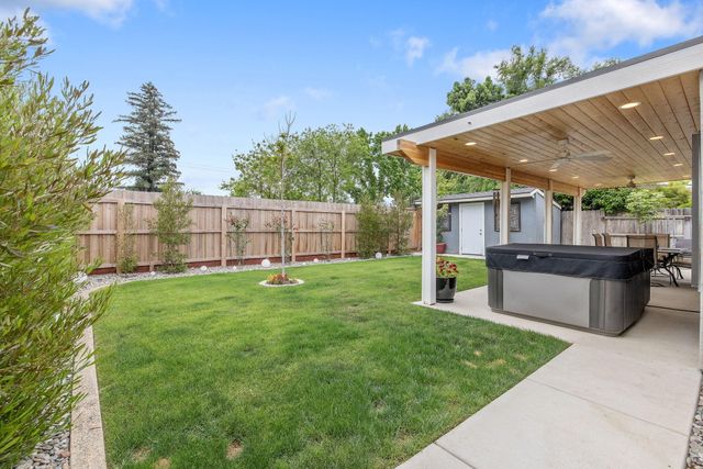 1443 E Vassar Drive, Visalia, CA 93292